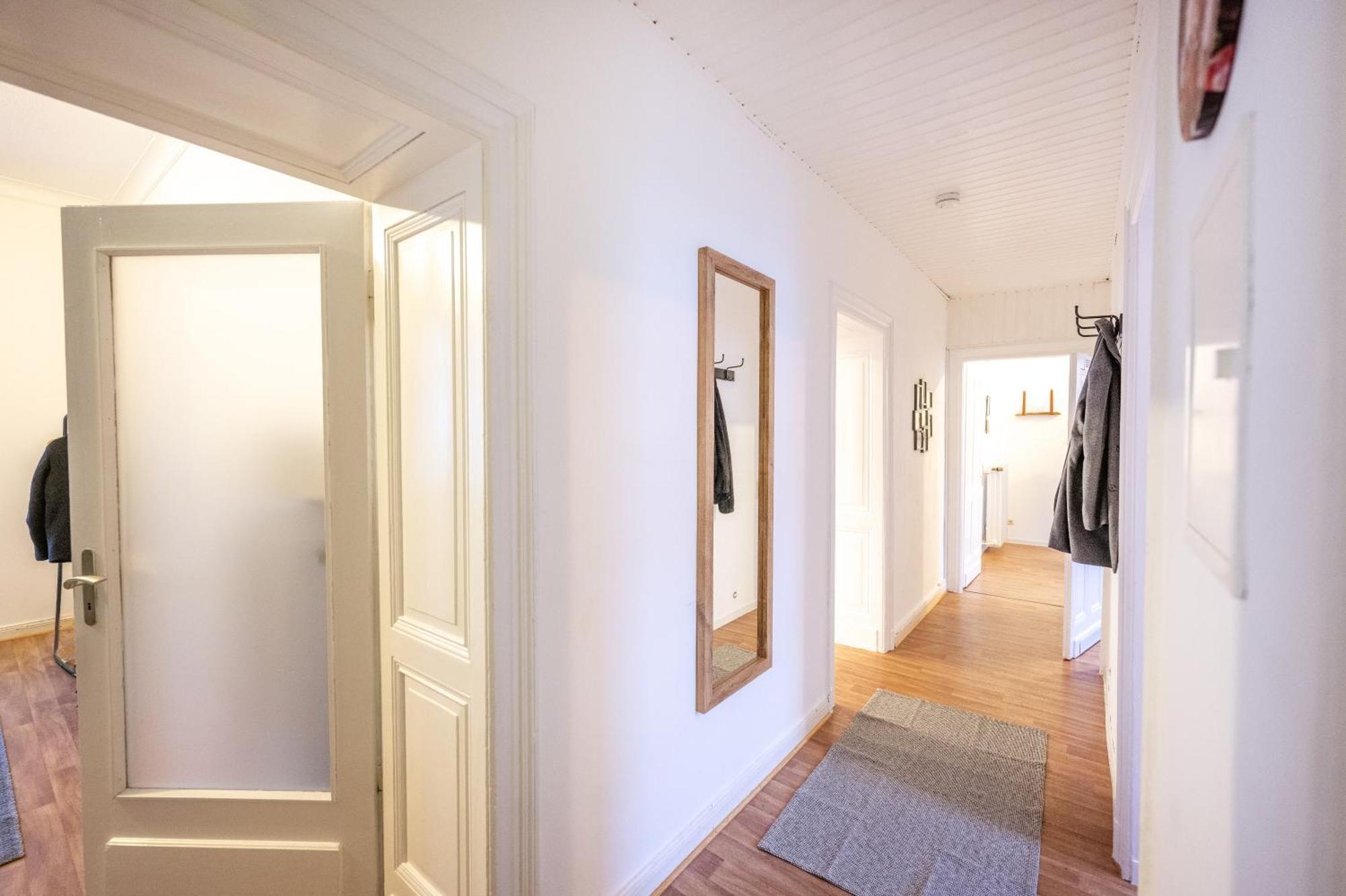 Suedstadt-Oase 1 Komfort Mit 2 Sz Und Balkon Koblenz  Kültér fotó