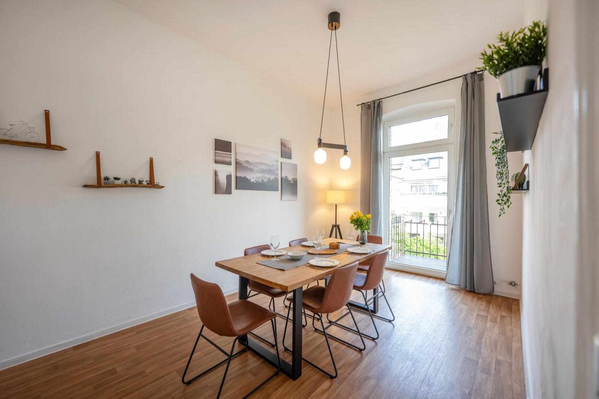 Suedstadt-Oase 1 Komfort Mit 2 Sz Und Balkon Koblenz  Kültér fotó